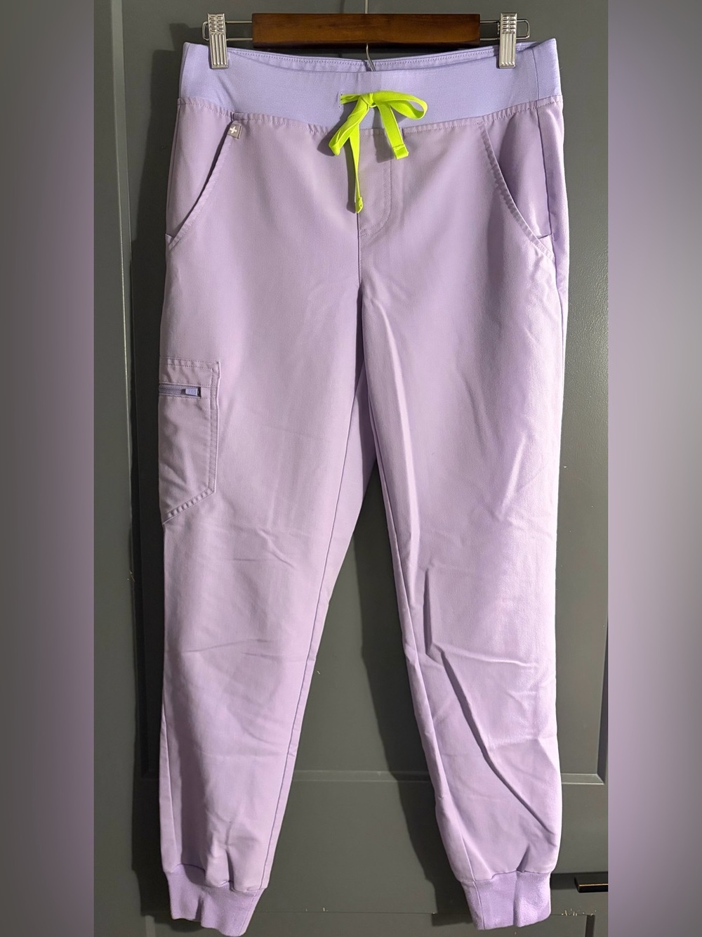 FIGS Zamora Jogger High Rise Scrub Pants Lavender Dew Small Limited Edition